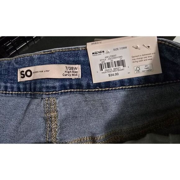 High Rise Curvy jean Shorts  Distressed Ripped Folded Hem Womens Sz 7/28W By SO - Picture 6 of 8
